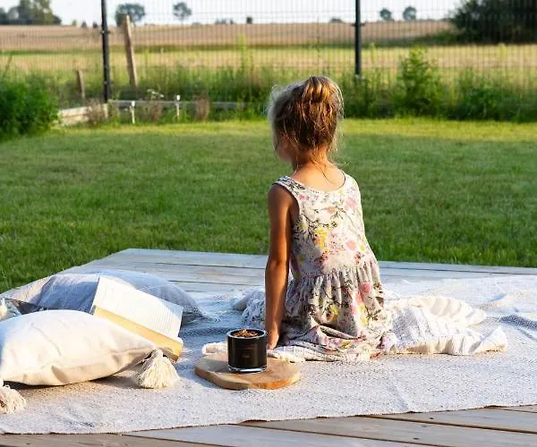 Semesterbostad Szurmiejowka Mieroszyno